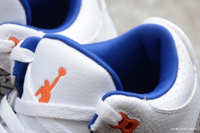 136064-148 3 Air Jordan 'Knicks Rivals' Retro 0702